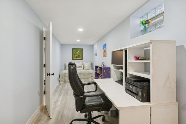 5833 Creek Valley Road, Edina, MN 55439