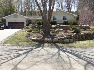 5833 Creek Valley Road, Edina, MN 55439