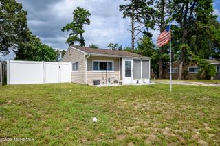 706 Tampa Road, Forked River, NJ 08731