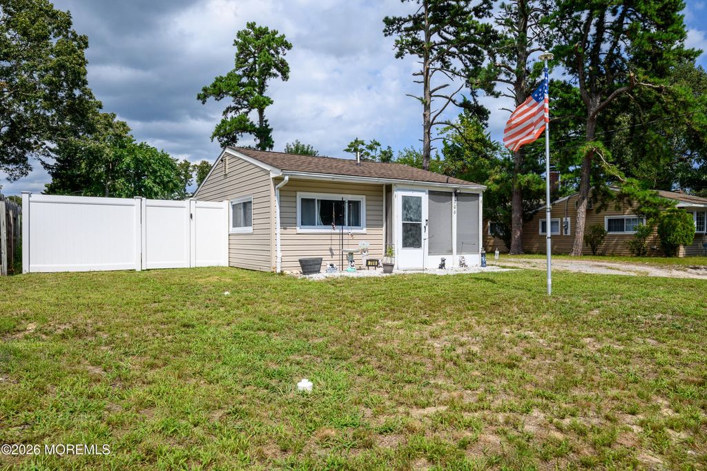 706 Tampa Road, Forked River, NJ 08731