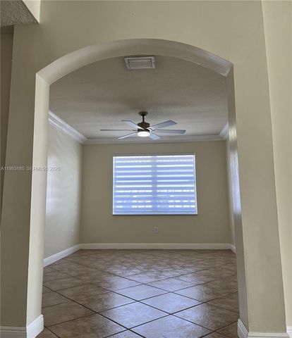 15840 SW 151st Ter, Miami, FL 33196