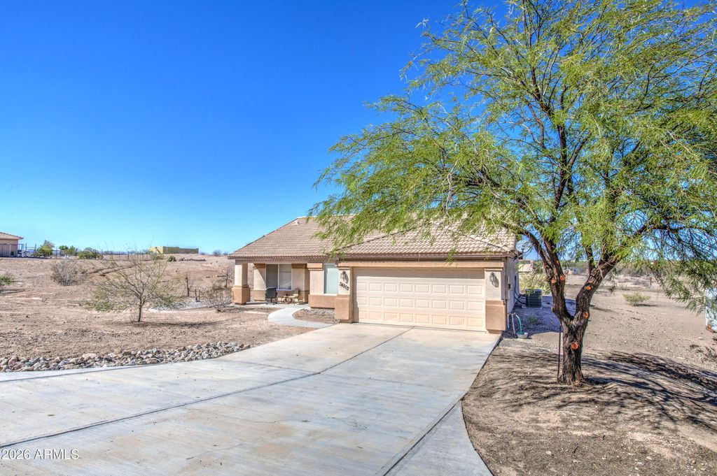 34802 W ELLIOT Road, Arlington, AZ 85322