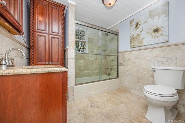 45 Beecher Avenue, East Islip, NY 11730