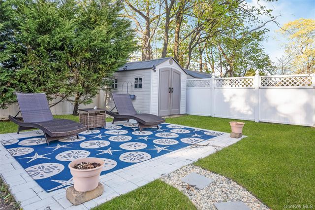 45 Beecher Avenue, East Islip, NY 11730