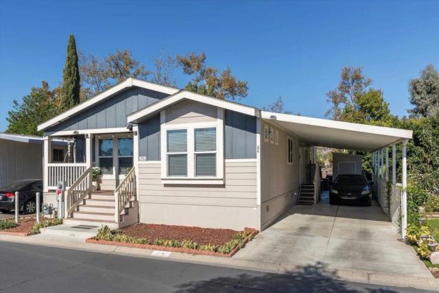 2700 E Valley 64, Escondido, CA 92027