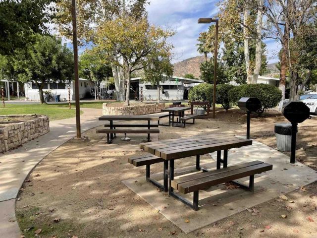 2700 E Valley 64, Escondido, CA 92027