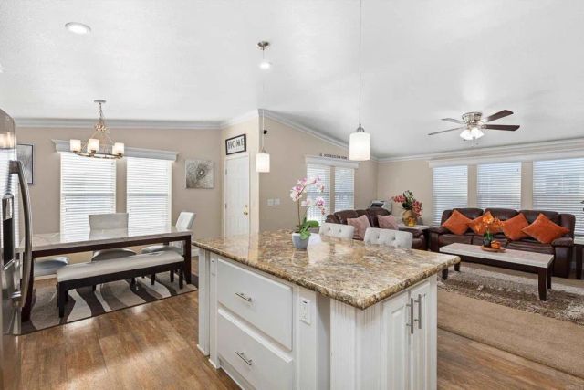 2700 E Valley 64, Escondido, CA 92027