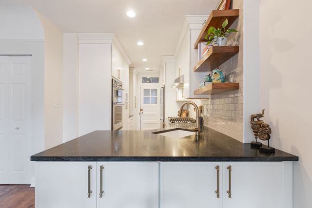 1118 Washington Boulevard 1A, Oak Park, IL 60302