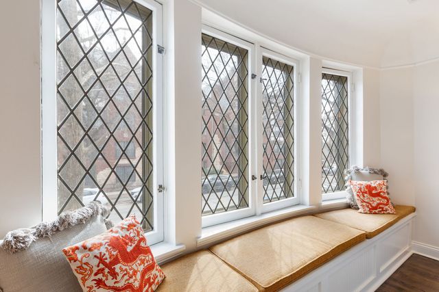 1118 Washington Boulevard 1A, Oak Park, IL 60302