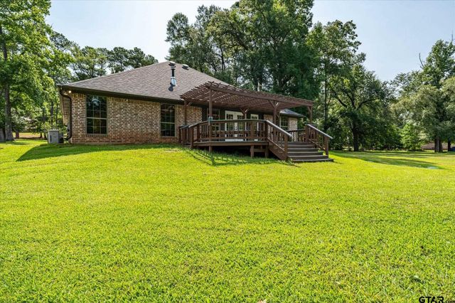 18182 Sunshine Ln, Troup, TX 75789