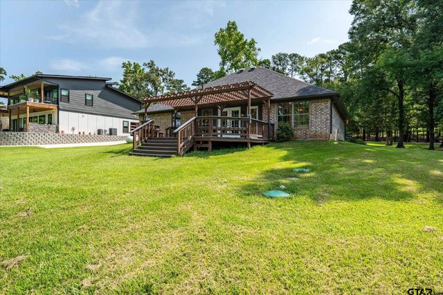 18182 Sunshine Ln, Troup, TX 75789