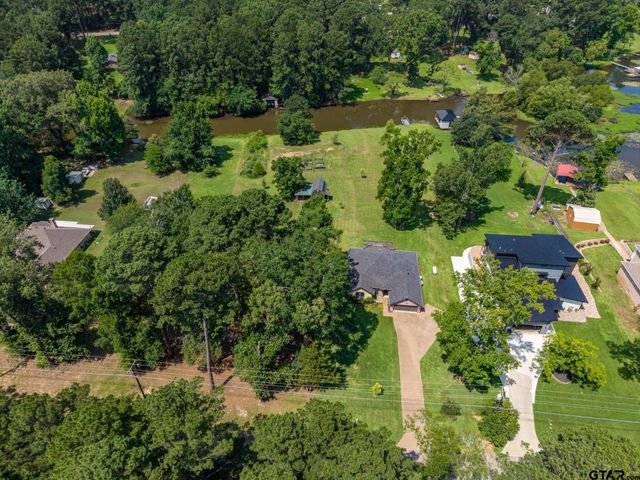 18182 Sunshine Ln, Troup, TX 75789