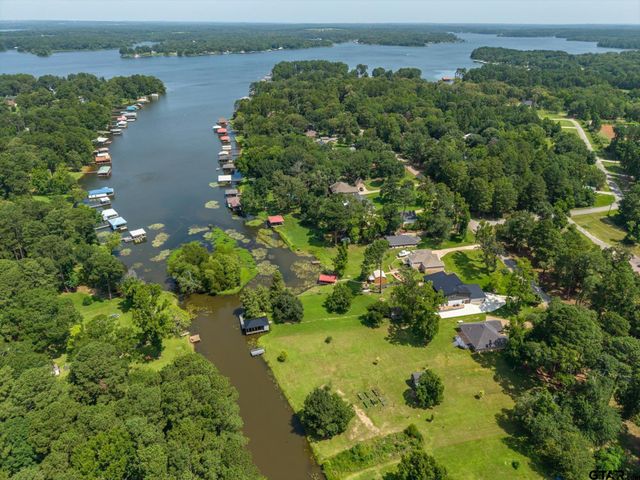 18182 Sunshine Ln, Troup, TX 75789