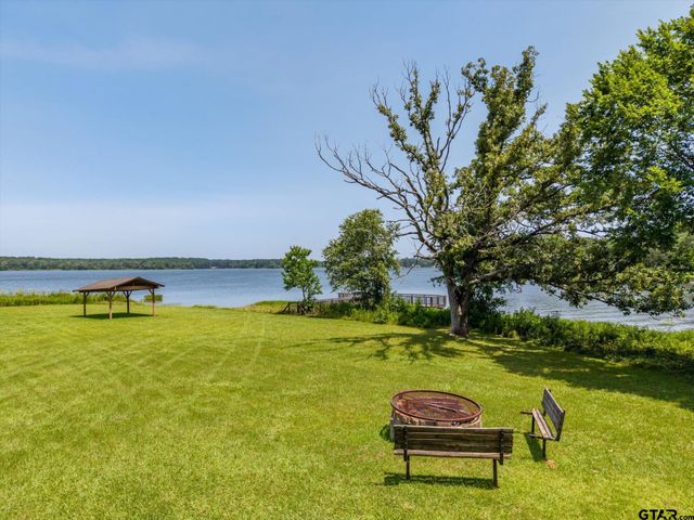 18182 Sunshine Ln, Troup, TX 75789