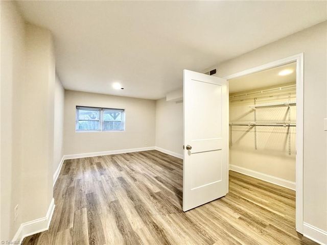 801 W McGee Street 4, Greensboro, NC 27401