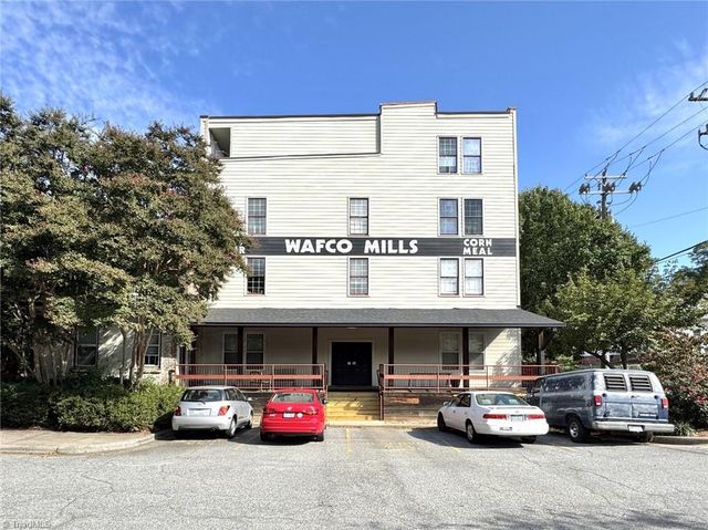 801 W McGee Street 4, Greensboro, NC 27401