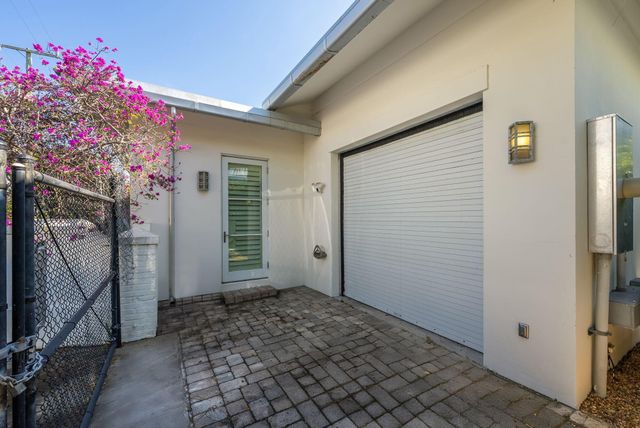 315 9th St Street, West Palm Beach, FL 33401