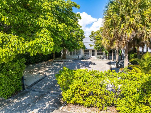 315 9th St Street, West Palm Beach, FL 33401