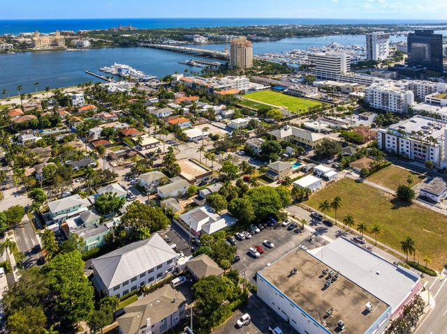 315 9th St Street, West Palm Beach, FL 33401