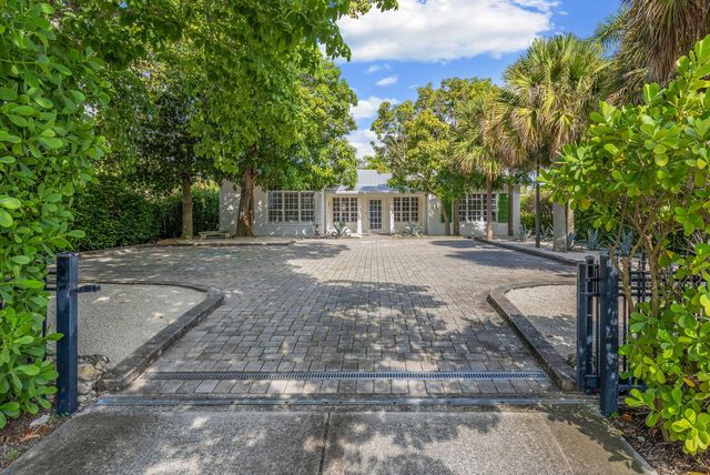 315 9th St Street, West Palm Beach, FL 33401