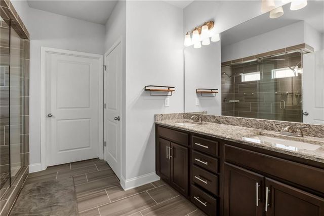 866 Newshaw Way, Lawrenceville, GA 30046