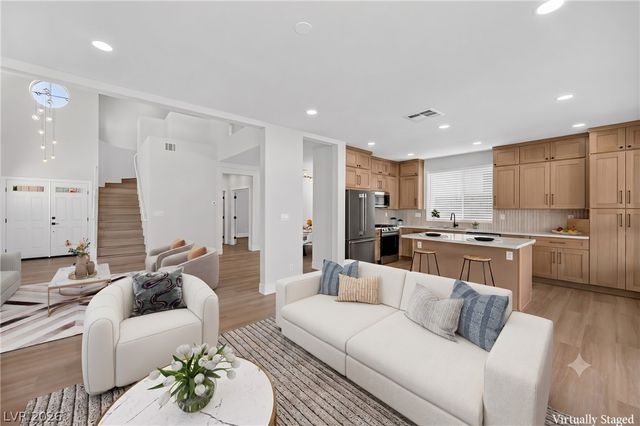 136 Villaggio Street, Henderson, NV 89074