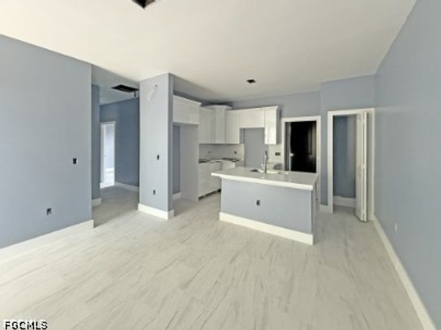 2103 French ST, Fort Myers, FL 33916