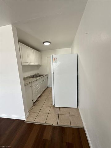3049 2nd ST 2, Fort Myers, FL 33916