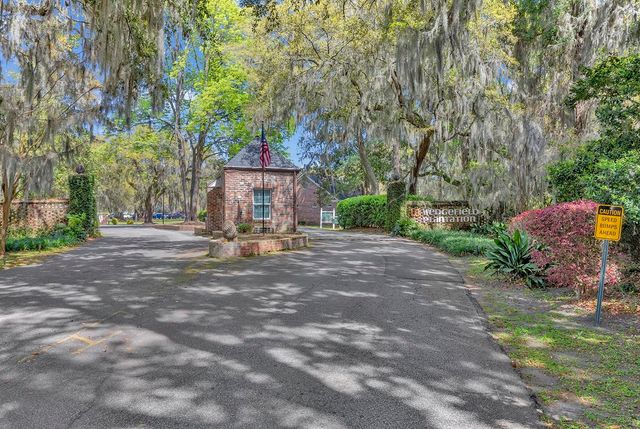 69 Governor Johnston Rd., Georgetown, SC 29440