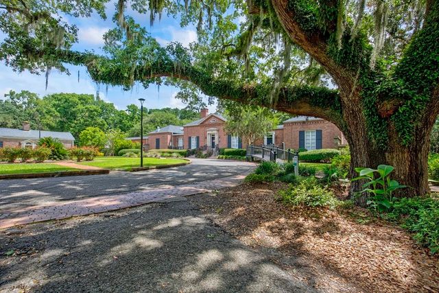 69 Governor Johnston Rd., Georgetown, SC 29440