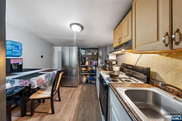 63 Pearl Street, Paterson, NJ 07501