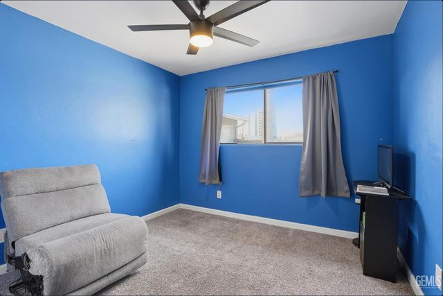 2500 Blackstone Court, Bakersfield, CA 93304