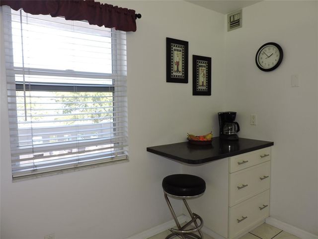 324 SE 10th Street, Dania Beach, FL 33004