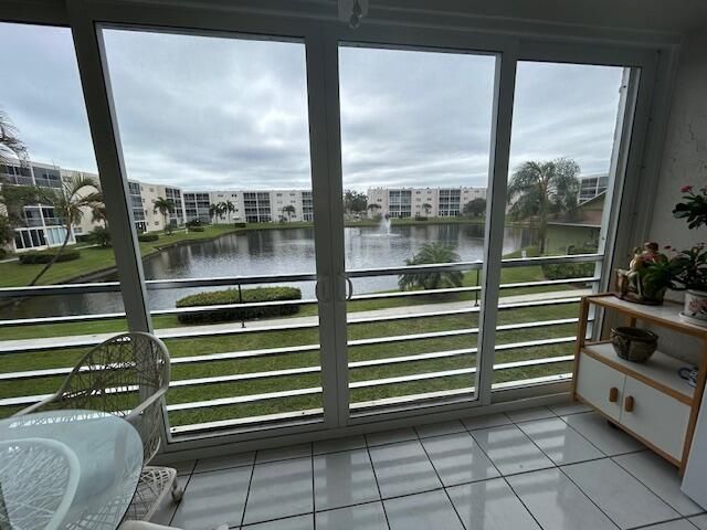 324 SE 10th Street, Dania Beach, FL 33004