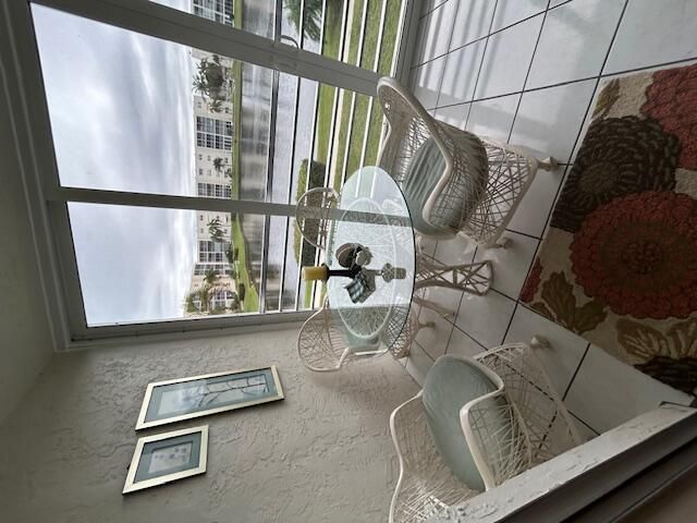 324 SE 10th Street, Dania Beach, FL 33004