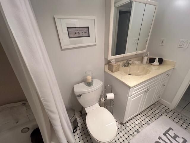 324 SE 10th Street, Dania Beach, FL 33004