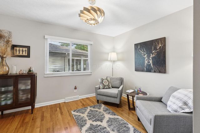 1133 Lanning Drive, Columbus, OH 43220