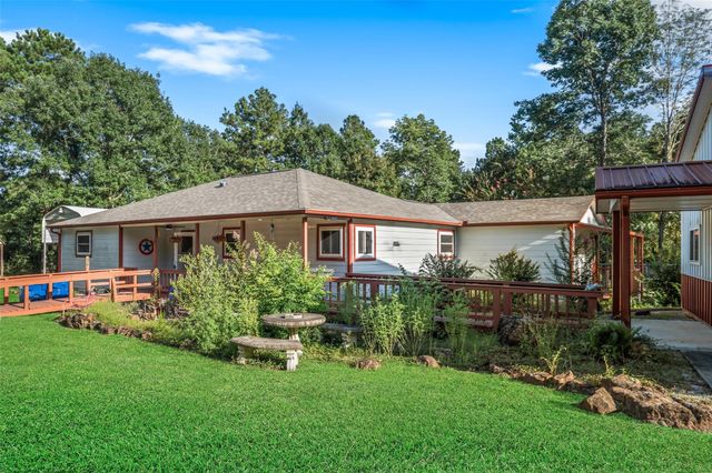 676 Milner Road, Livingston, TX 77351