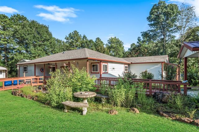 676 Milner Road, Livingston, TX 77351