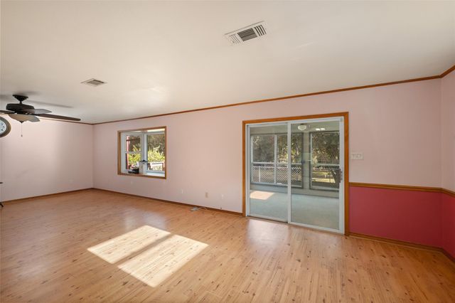 676 Milner Road, Livingston, TX 77351