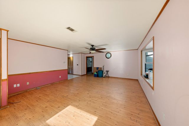 676 Milner Road, Livingston, TX 77351