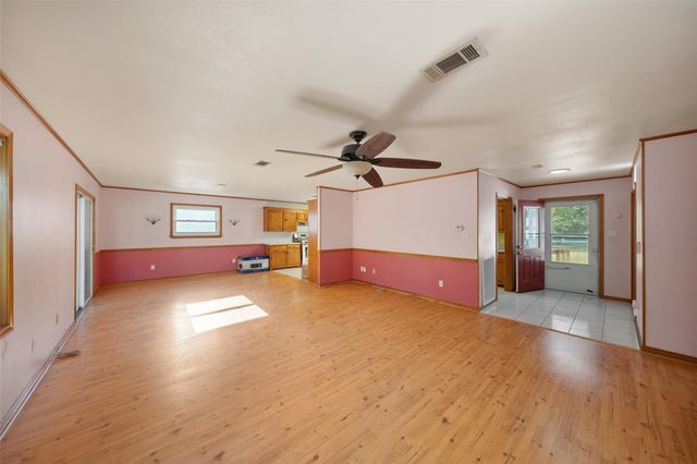 676 Milner Road, Livingston, TX 77351