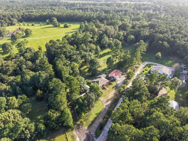 676 Milner Road, Livingston, TX 77351