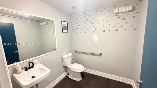 2606 SW 8th St, Miami, FL 33135