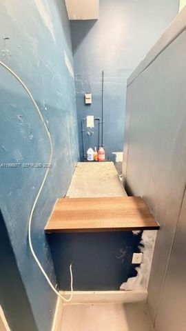 2606 SW 8th St, Miami, FL 33135
