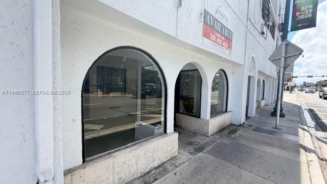 2606 SW 8th St, Miami, FL 33135