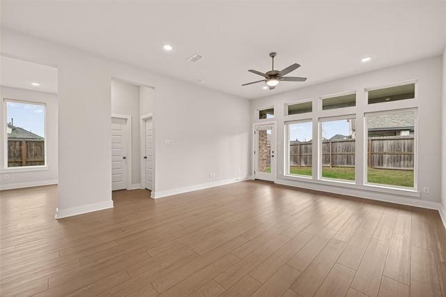 158 Nightshade Street, Richmond, TX 77406