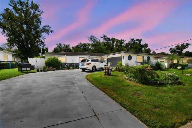 519 S LARRY CIRCLE, Brandon, FL 33511