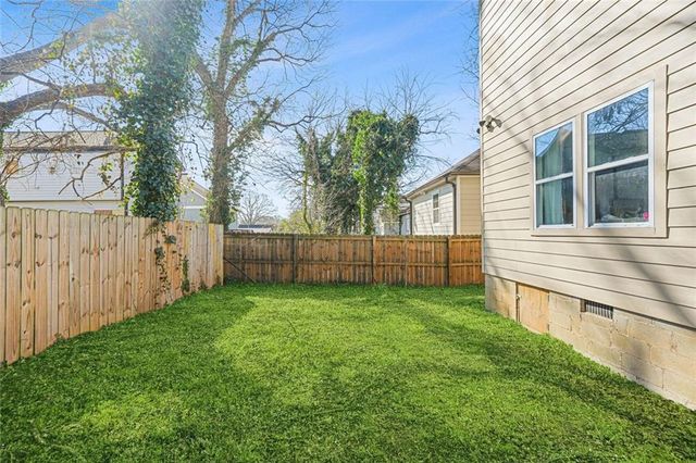 884 Coleman SW Street, Atlanta, GA 30310