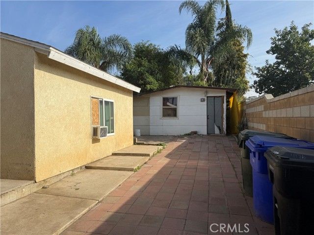 4176 Agate Street, Jurupa Valley, CA 92509